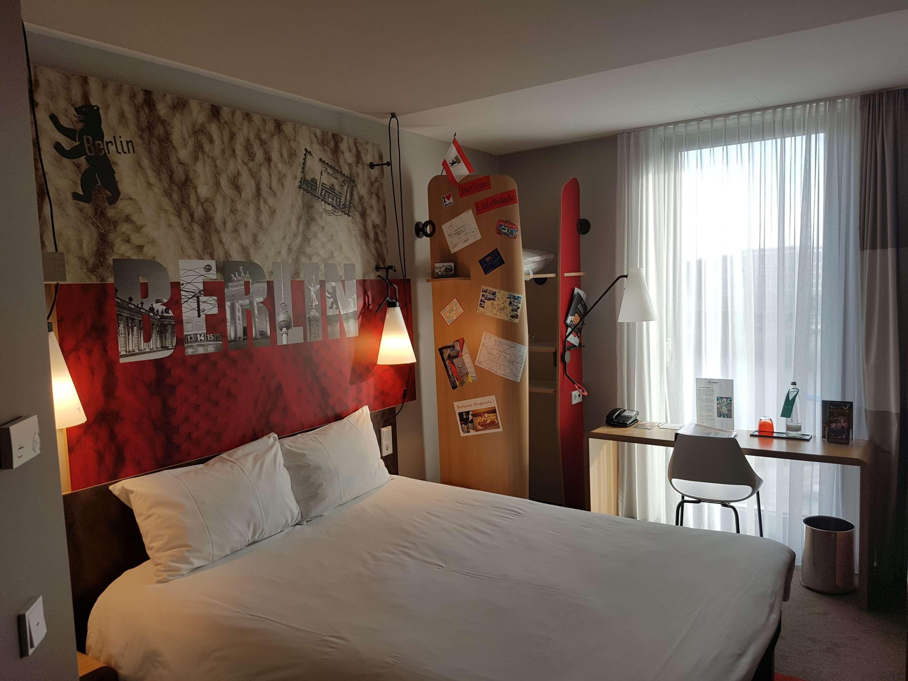 Hotel Ibis Berlin Hauptbahnhof Esterno foto