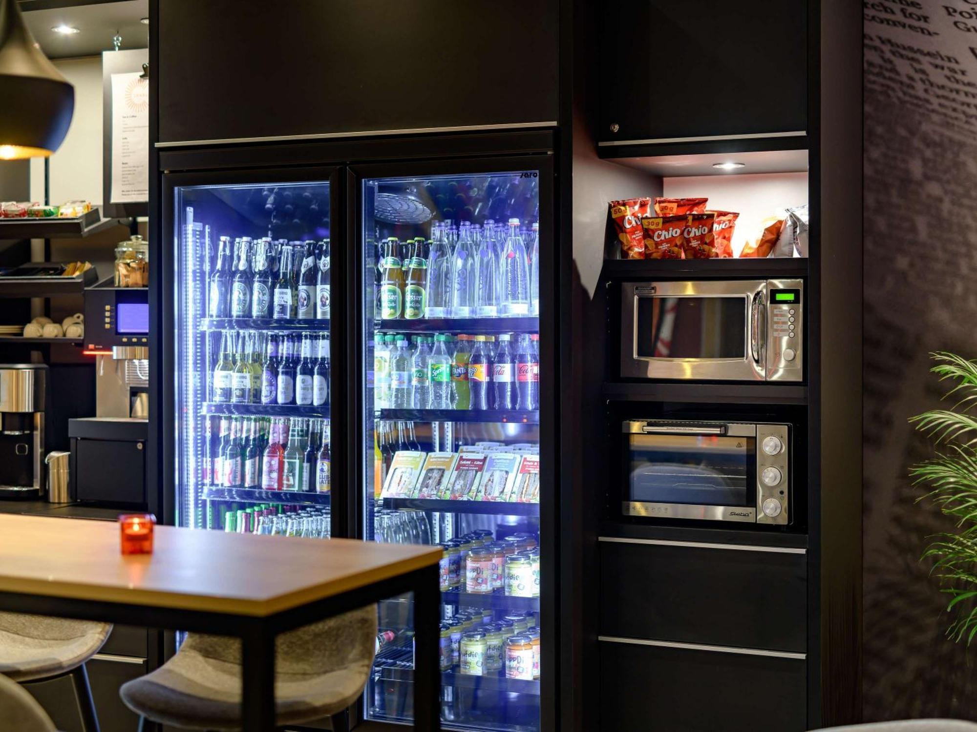 Hotel Ibis Berlin Hauptbahnhof Esterno foto