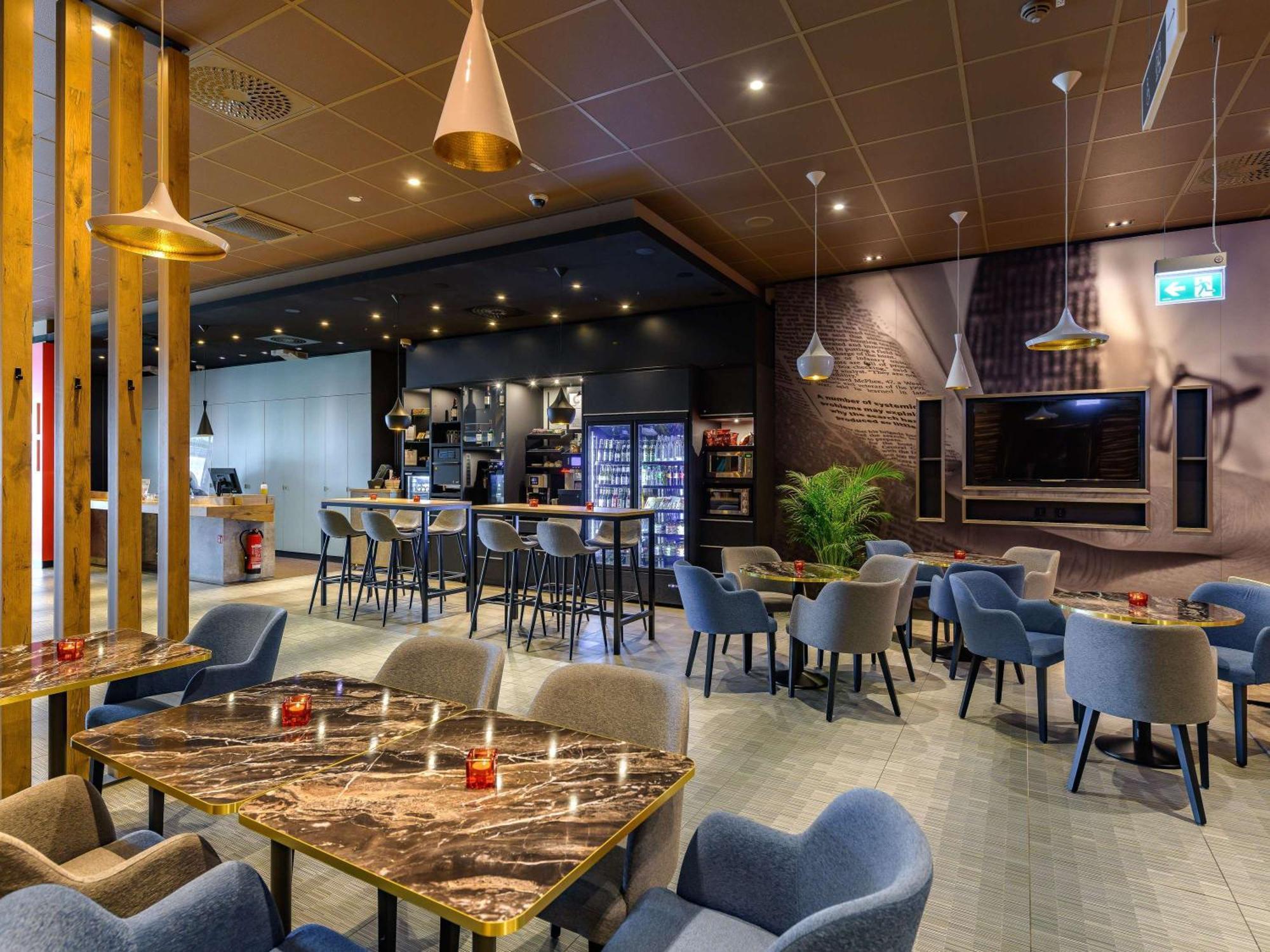 Hotel Ibis Berlin Hauptbahnhof Esterno foto