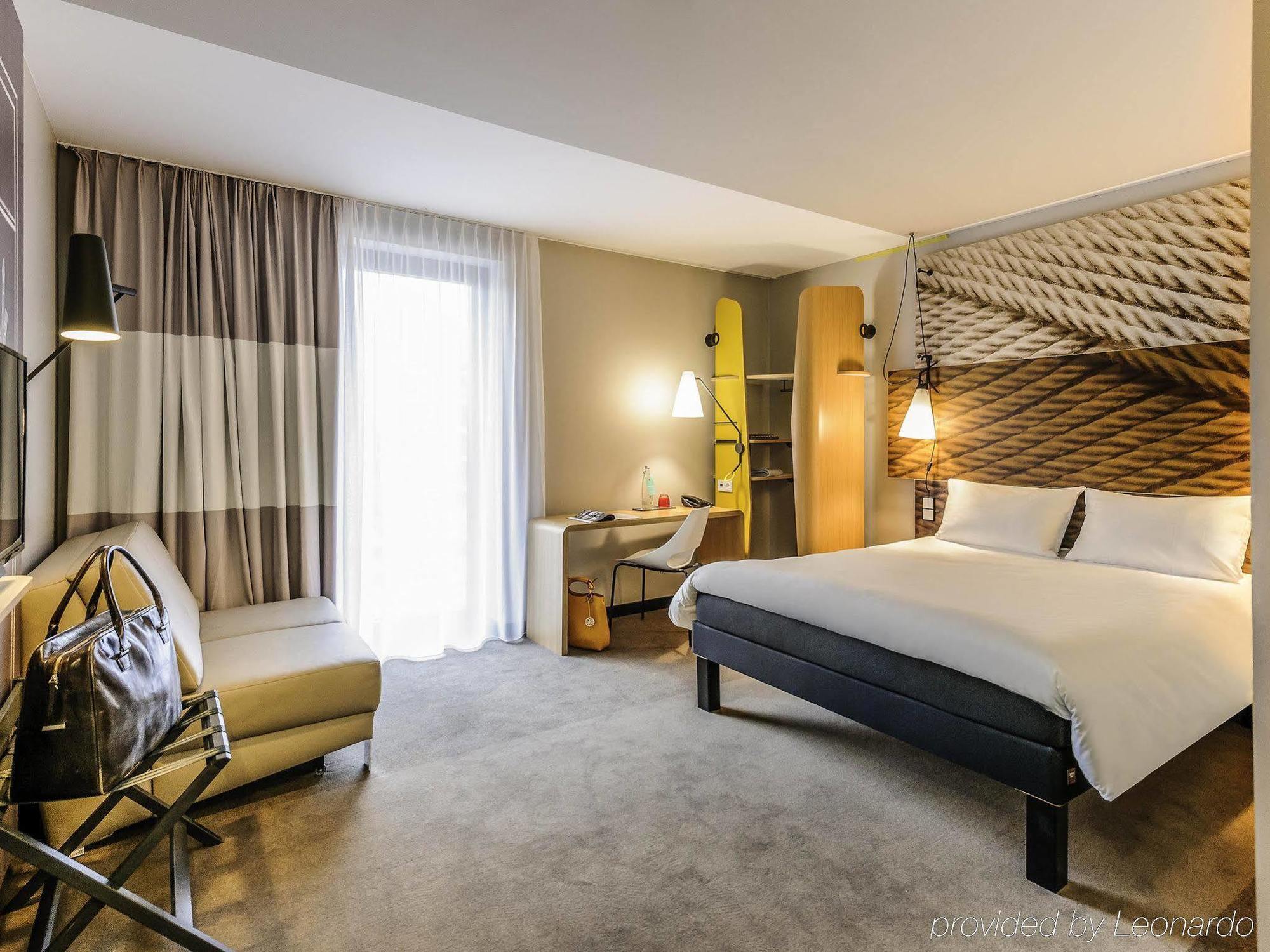 Hotel Ibis Berlin Hauptbahnhof Esterno foto